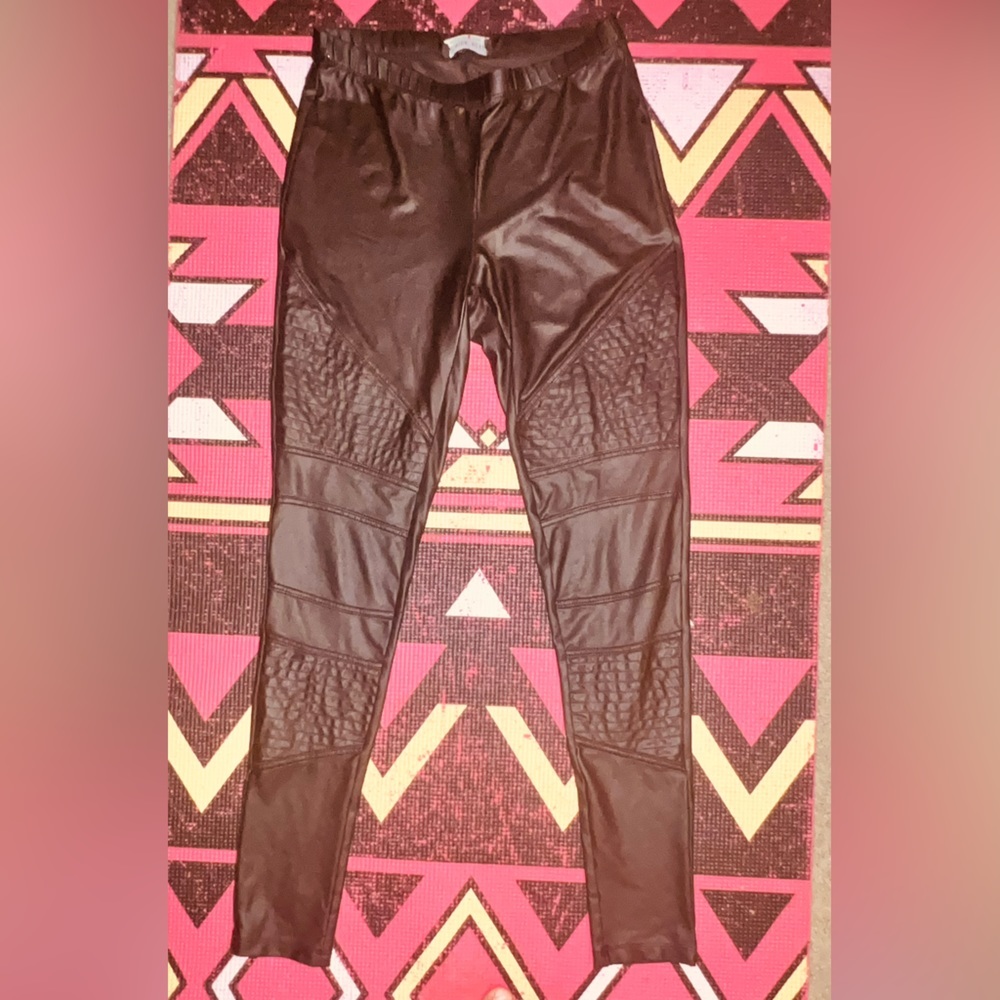 Fashion Nova vegan leather leggings